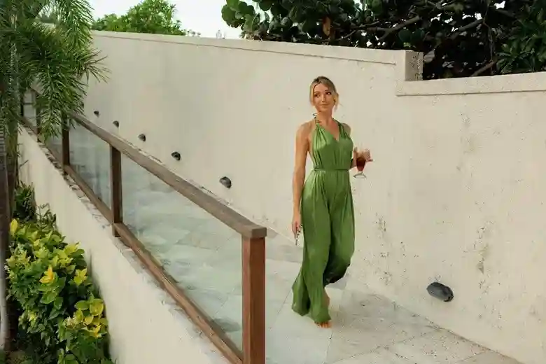 7 Ide OOTD Jumpsuit yang Trendy dan Stylish 38 kotamojokertodotcom